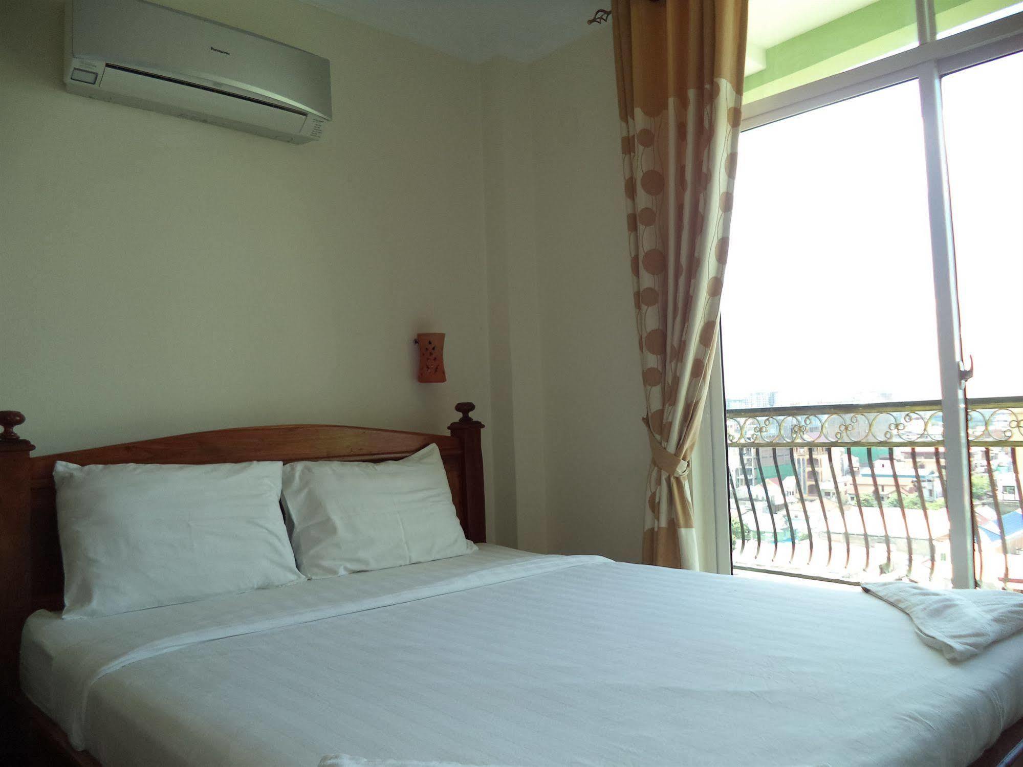 Go In Hotel Πνομ Πενχ Εξωτερικό φωτογραφία